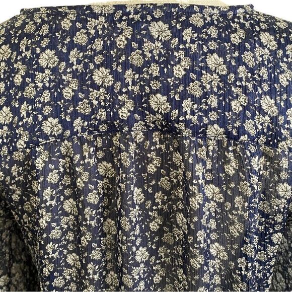 Women's Lucky Brand Boho Blue & Cream Floral Blouse, Size Medium - Picture 4 of 8